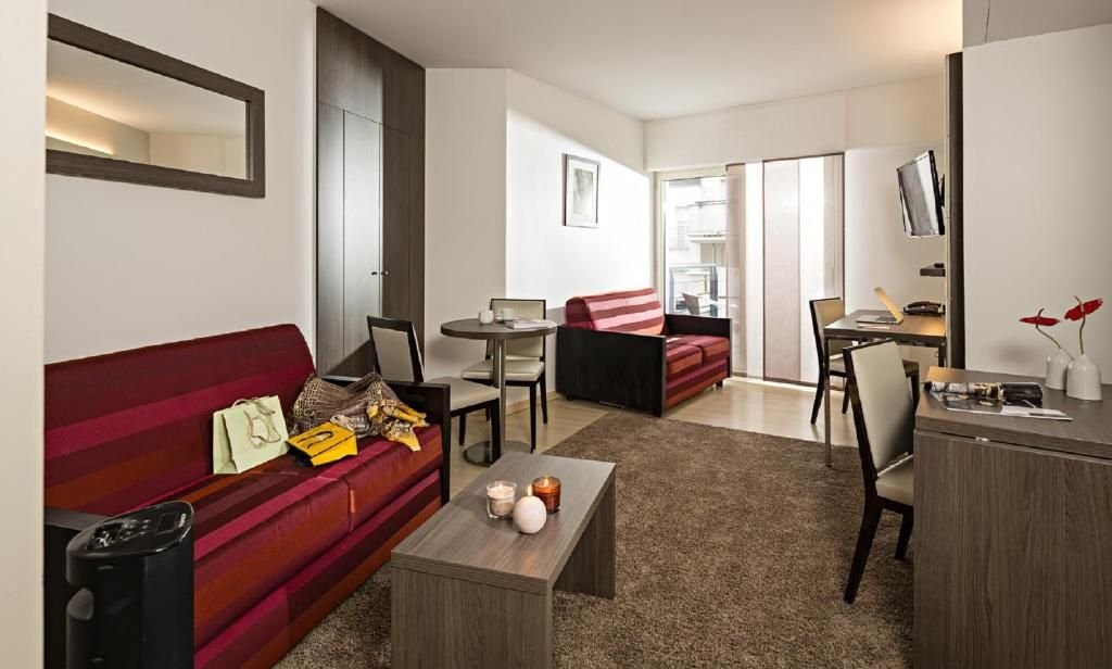 Appartement à louer, 65m², Courbevoie