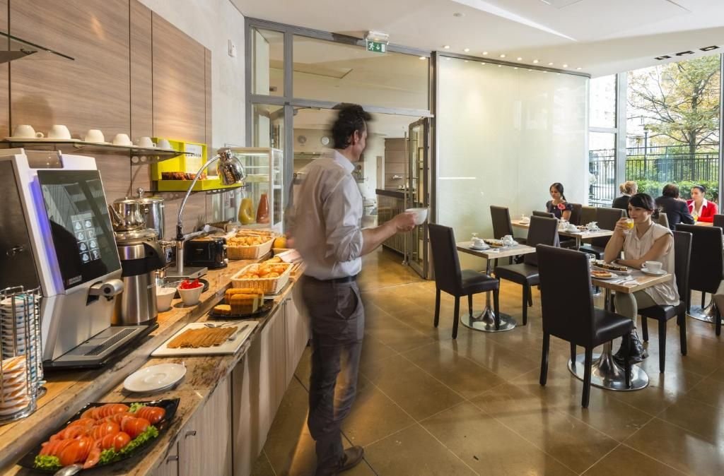 Appartement à louer, 26m², Courbevoie