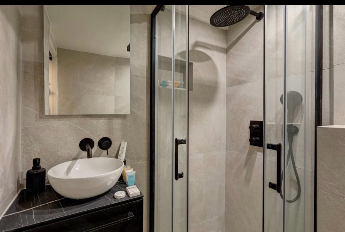 Maison à louer, 12m², Paris 17ème