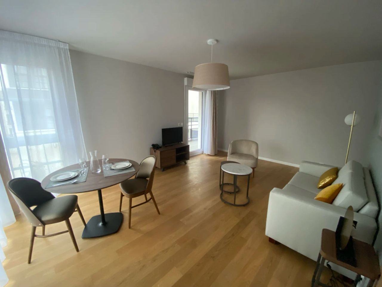 Appartement à louer, 55m², Issy-les-Moulineaux