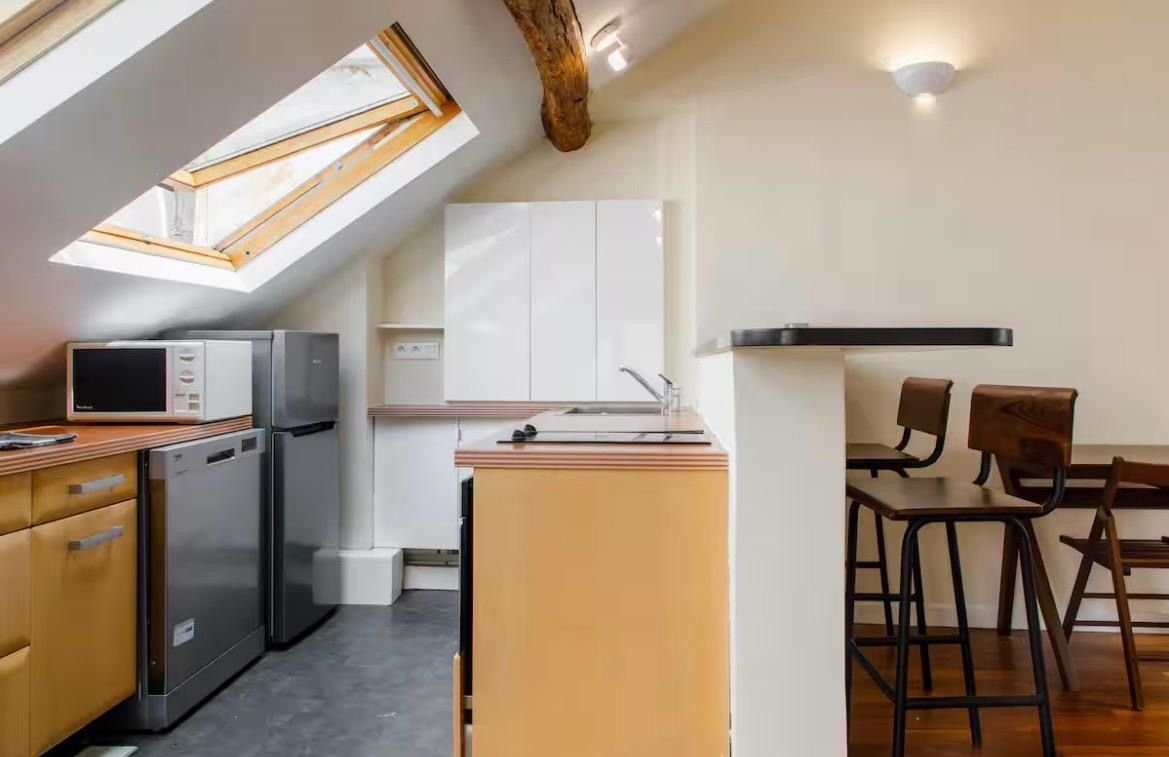 Maison à louer, 11m², Paris 17ème