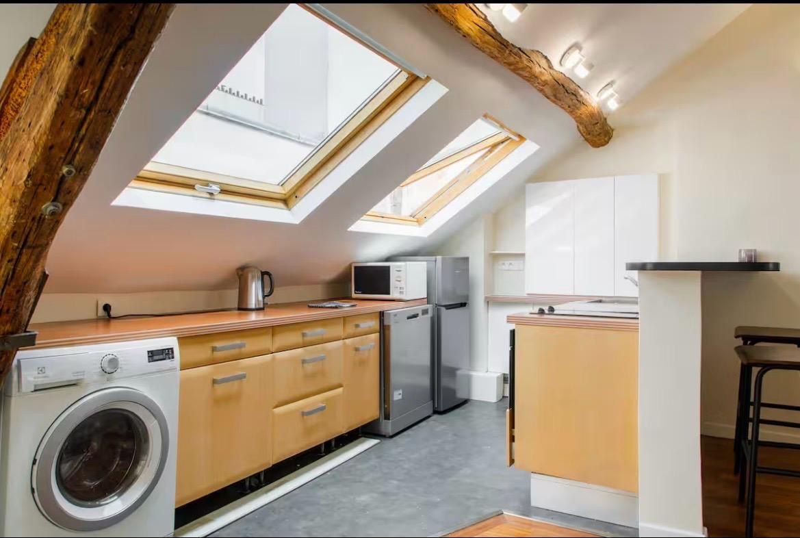 Maison à louer, 11m², Paris 17ème