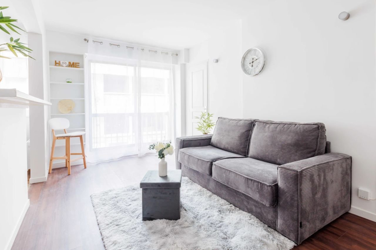 Appartement à louer, 18m², Courbevoie