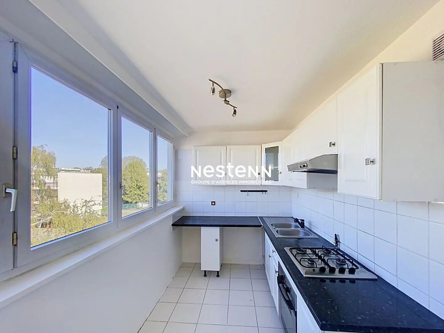 Appartement à louer, 64m², Stains