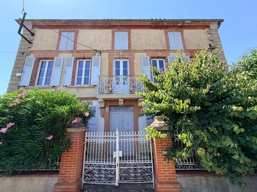 Maison 4 pièces 189 m² · à L'Isle-en-Dodon · 189 m² · 350 000 €