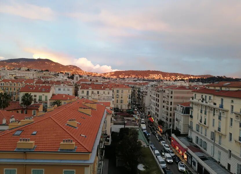 Appartement à louer, 106m², Nice