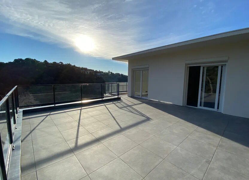 Maison à louer, 130m², Nice