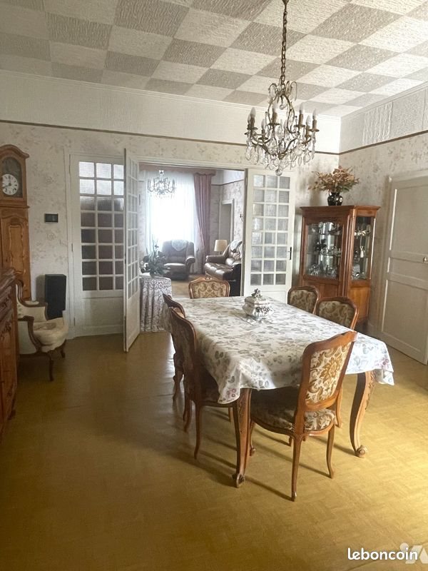 Maison à vendre, 244m², Givet