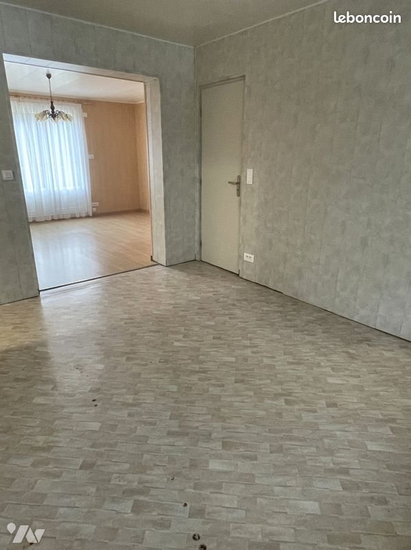 Maison à vendre, 119m², Laifour