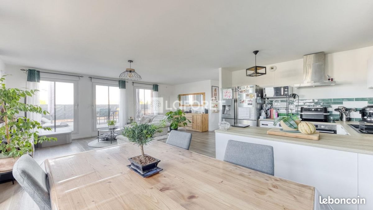 Appartement à vendre, 83m², Roissy-en-Brie