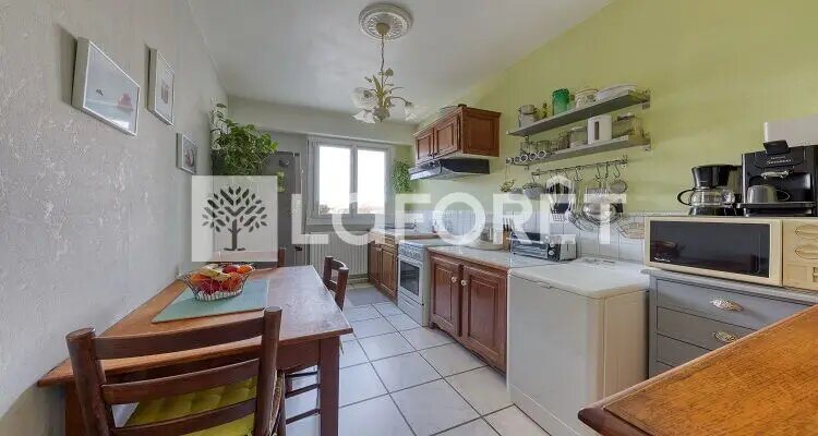 Appartement à vendre, 45m², Roissy-en-Brie