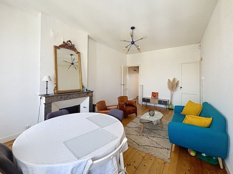 Appartement à louer, 57m², Bordeaux