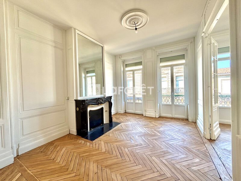 Appartement à louer, 111m², Bordeaux