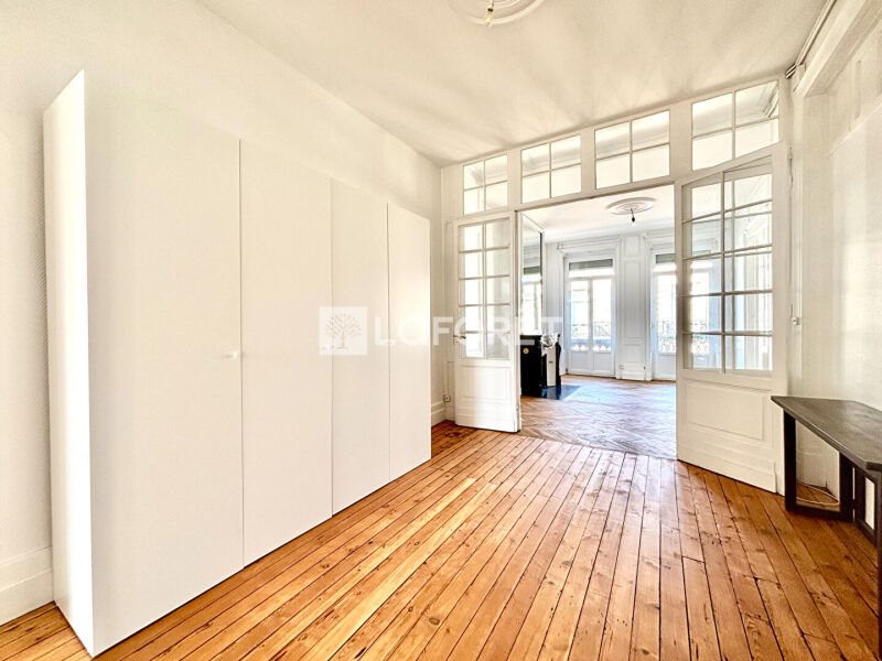 Appartement à louer, 111m², Bordeaux