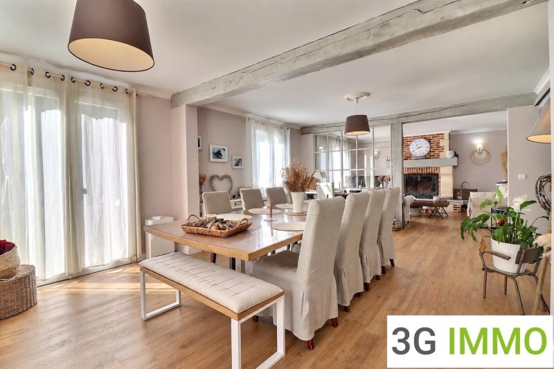 Maison à vendre, 4m², Verneuil-en-Halatte