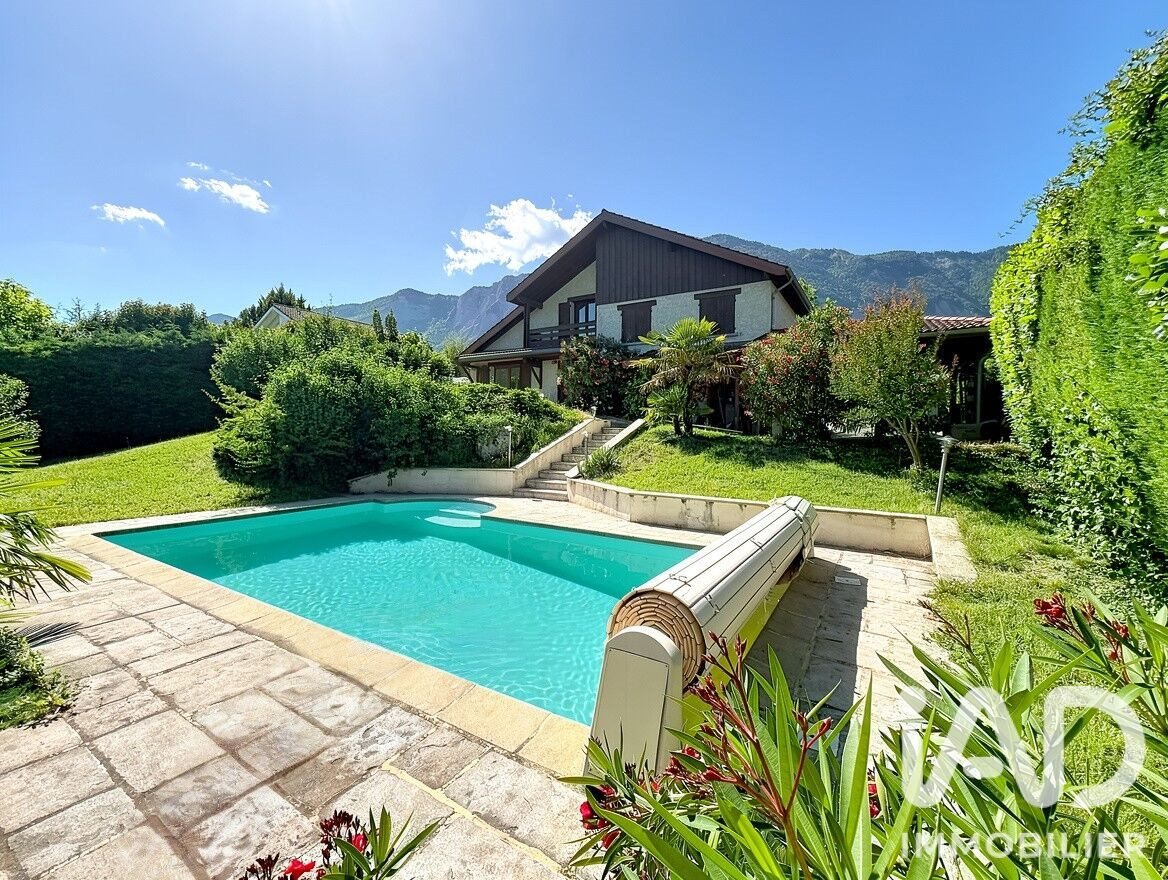 Maison à vendre, 156m², Saint-Nazaire-les-Eymes