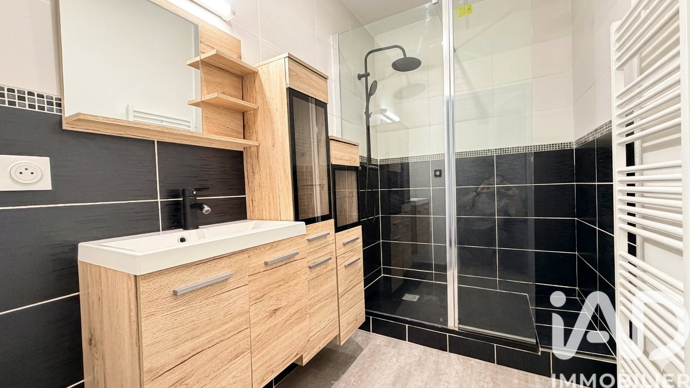 Appartement à vendre, 73m², Sury-le-Comtal