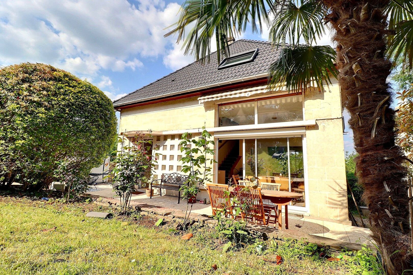 Maison à louer, 197m², Saint-Germain-en-Laye