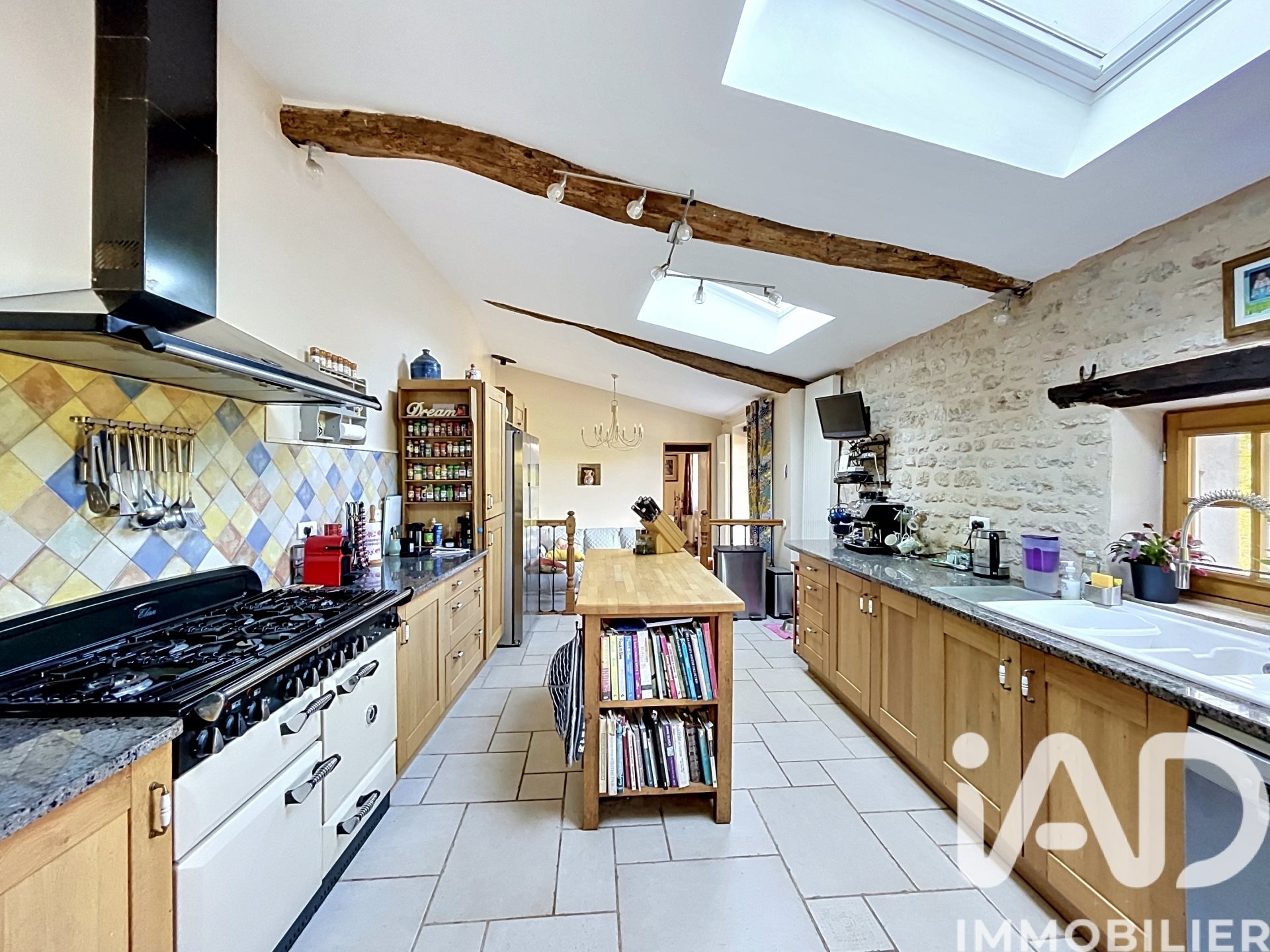 Maison à vendre, 223m², Saint-Hilaire-des-Loges