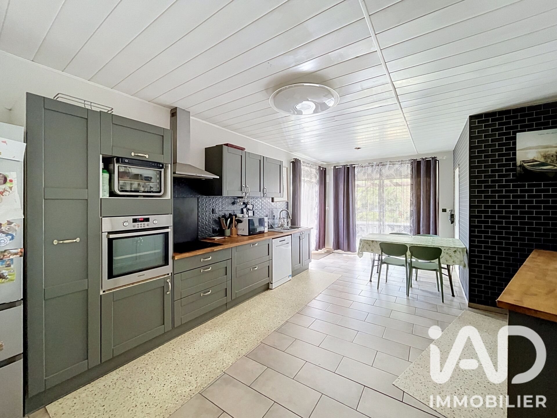 Maison à vendre, 160m², Saint-Laurs