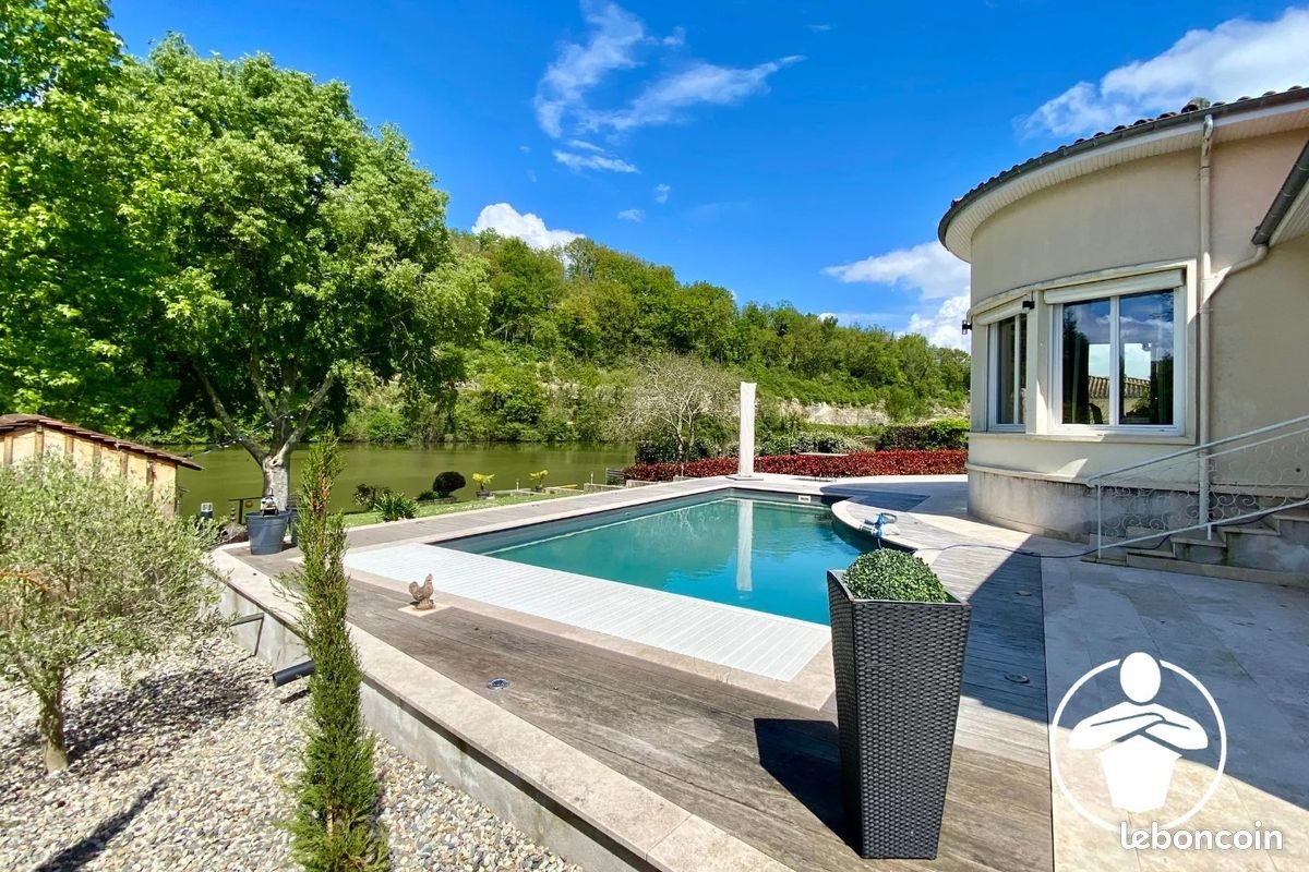 Maison à vendre, 143m², Casseneuil