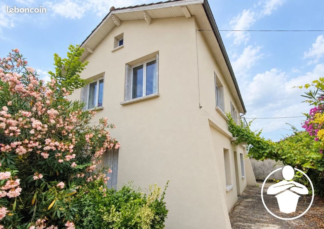 Maison à vendre, 84m², Roquefort