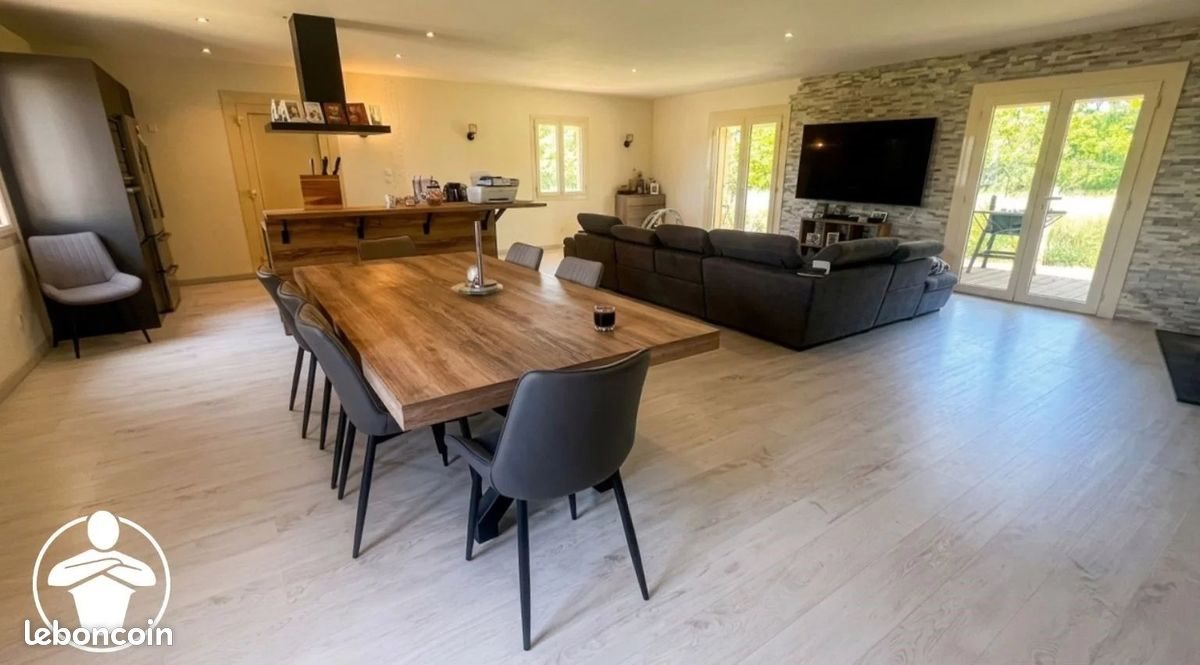 Maison à vendre, 145m², Condezaygues