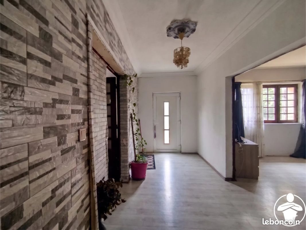 Maison à vendre, 117m², Sainte-Livrade-sur-Lot