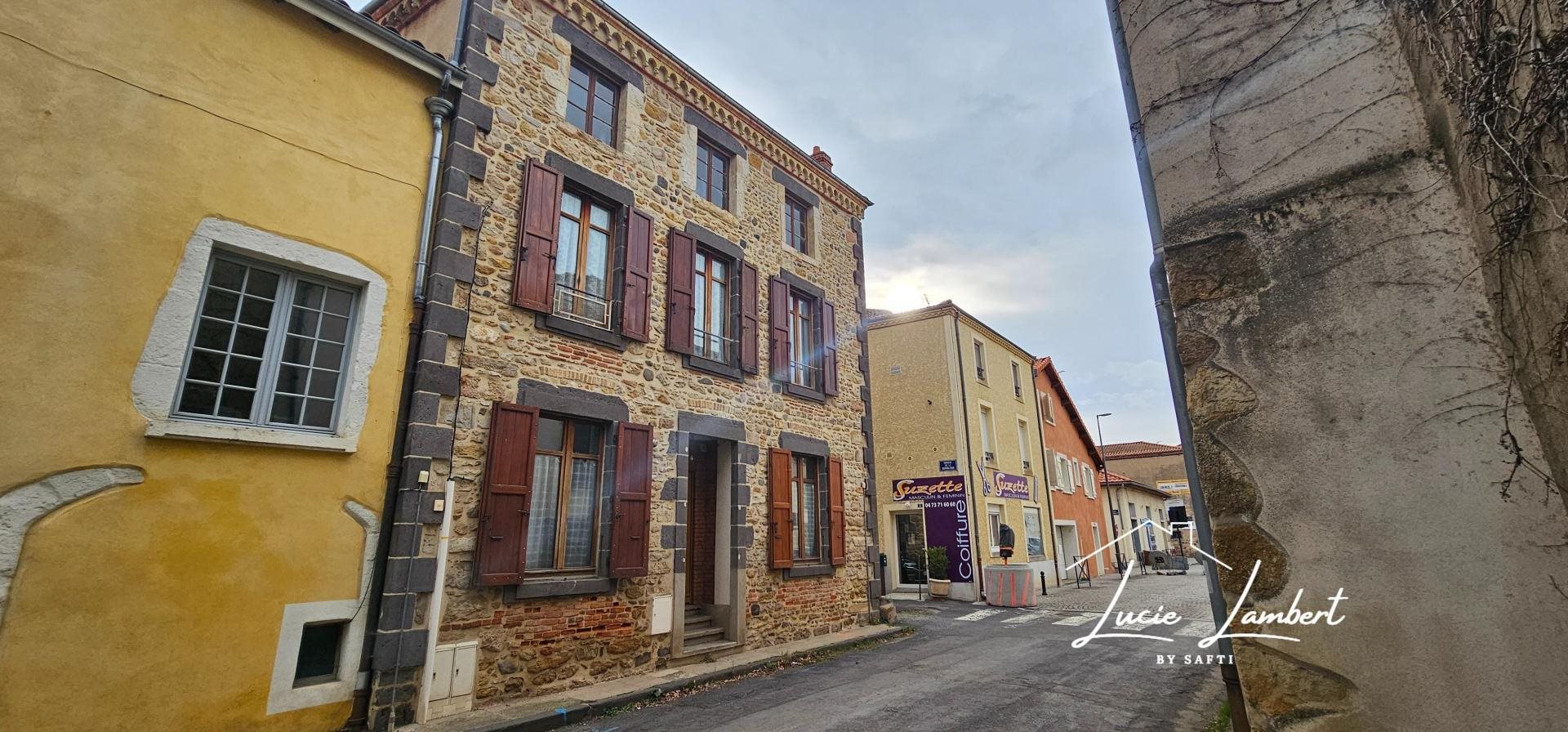 Maison à vendre, 174m², Le Breuil-sur-Couze
