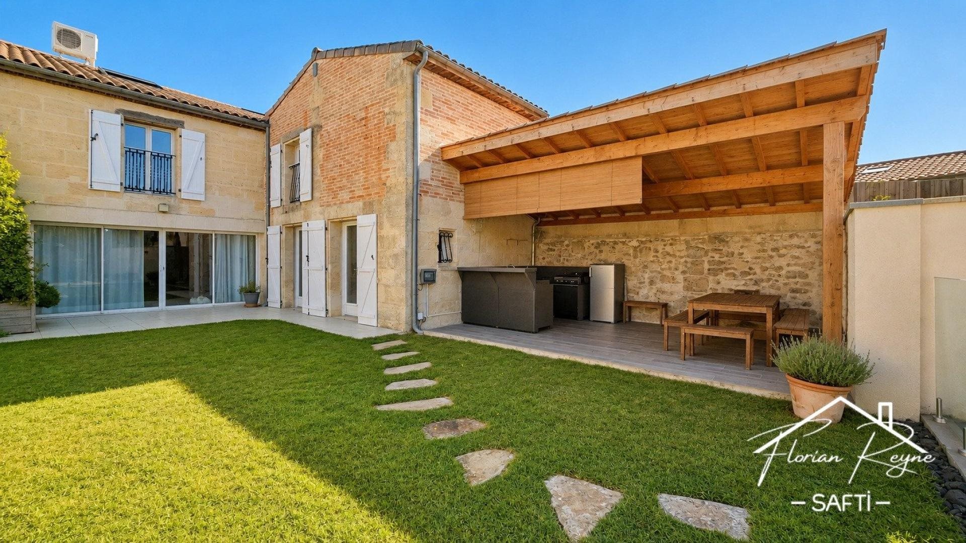 Maison à vendre, 234m², Ludon-Médoc
