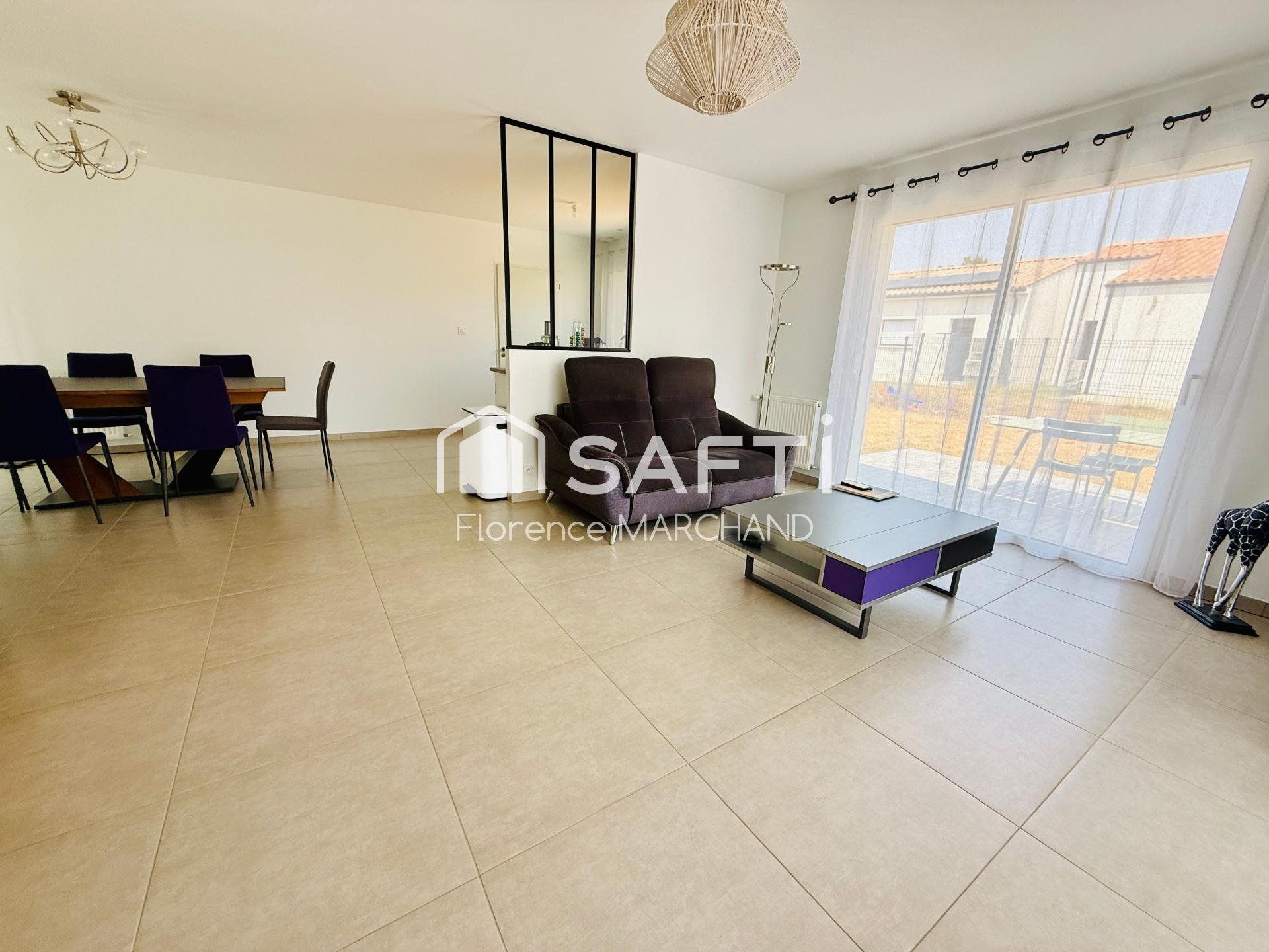 Maison à vendre, 102m², Aiffres