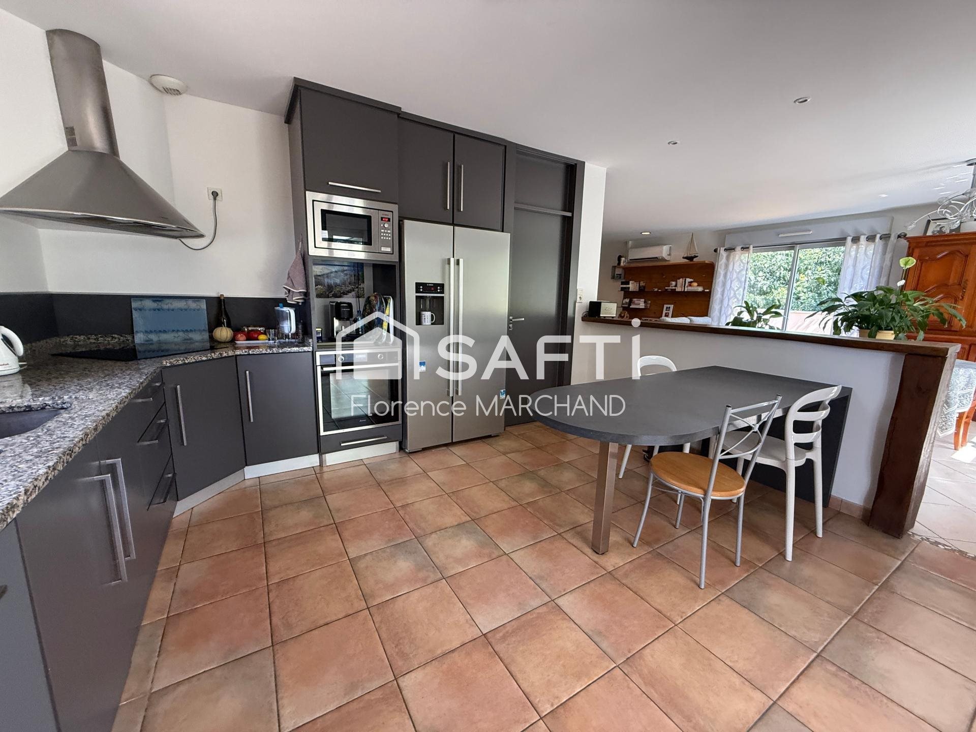 Maison à vendre, 133m², Bessines