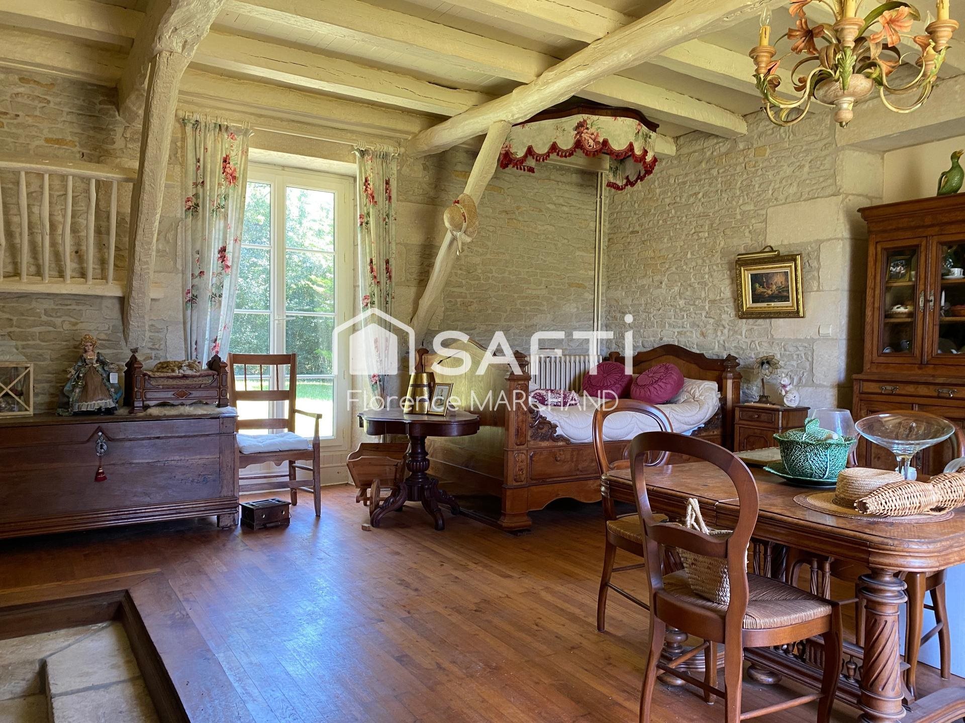 Maison à vendre, 173m², Aiffres