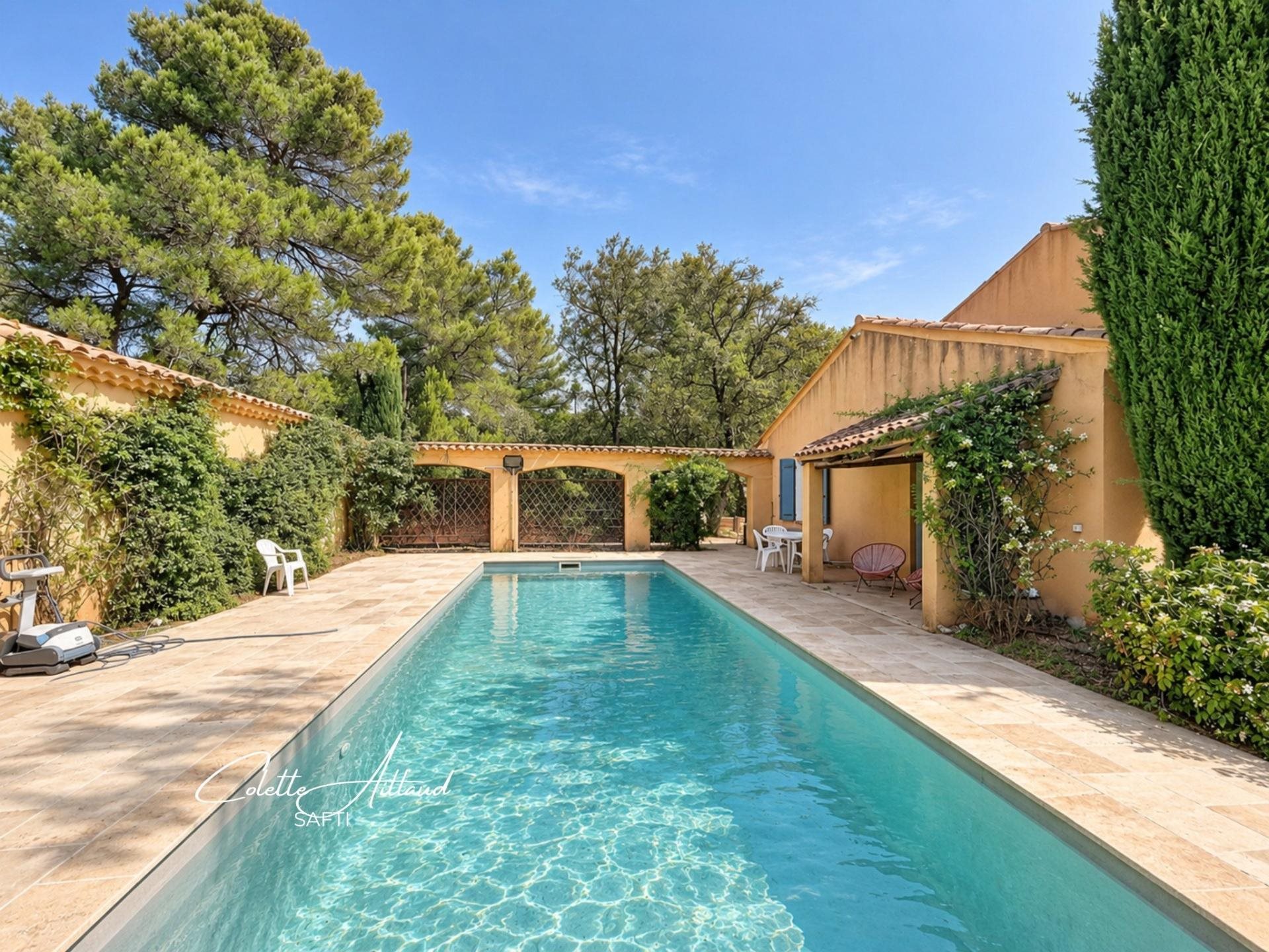Maison à vendre, 220m², Meyreuil