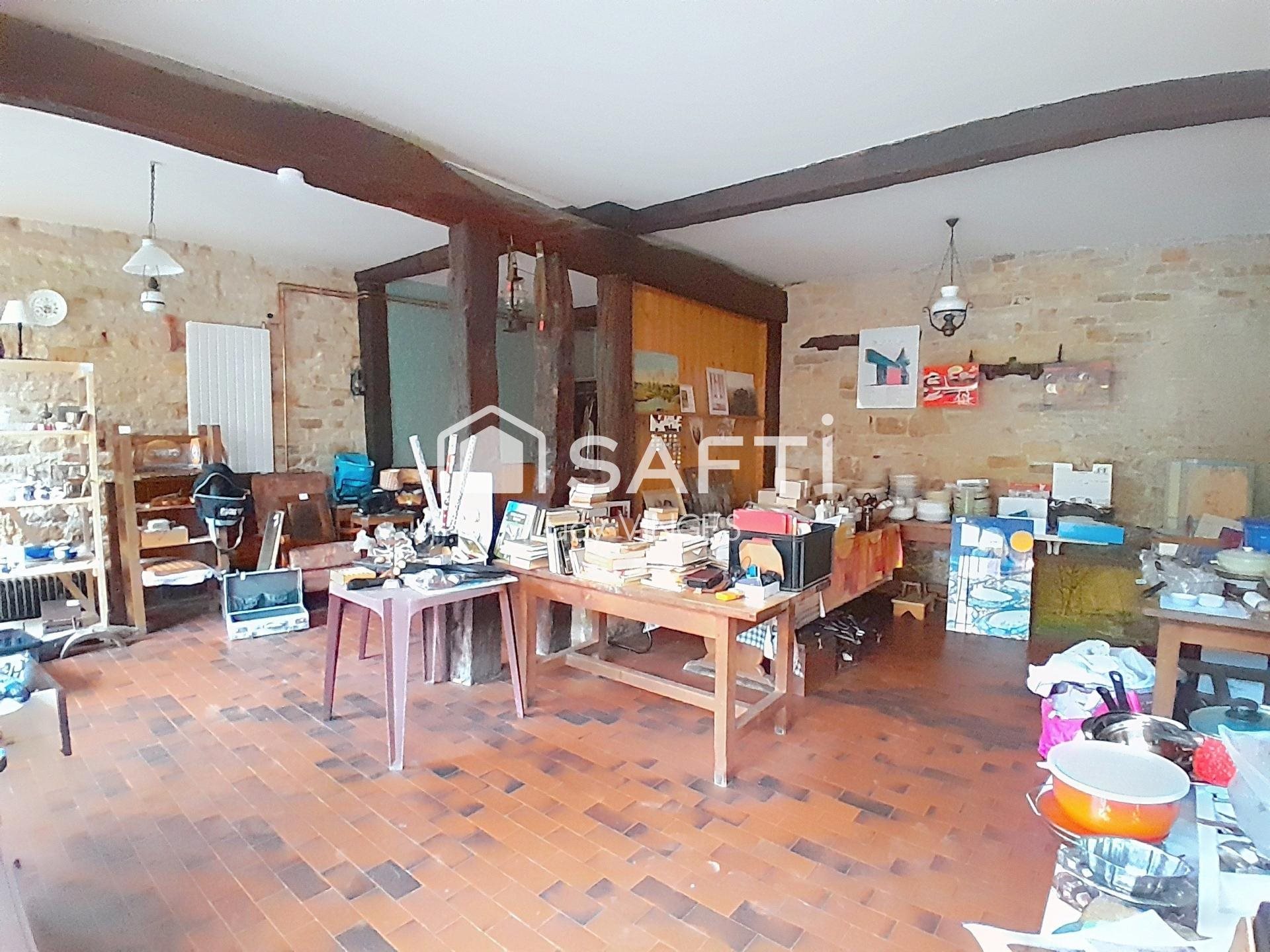 Maison à vendre, 236m², Montcléra