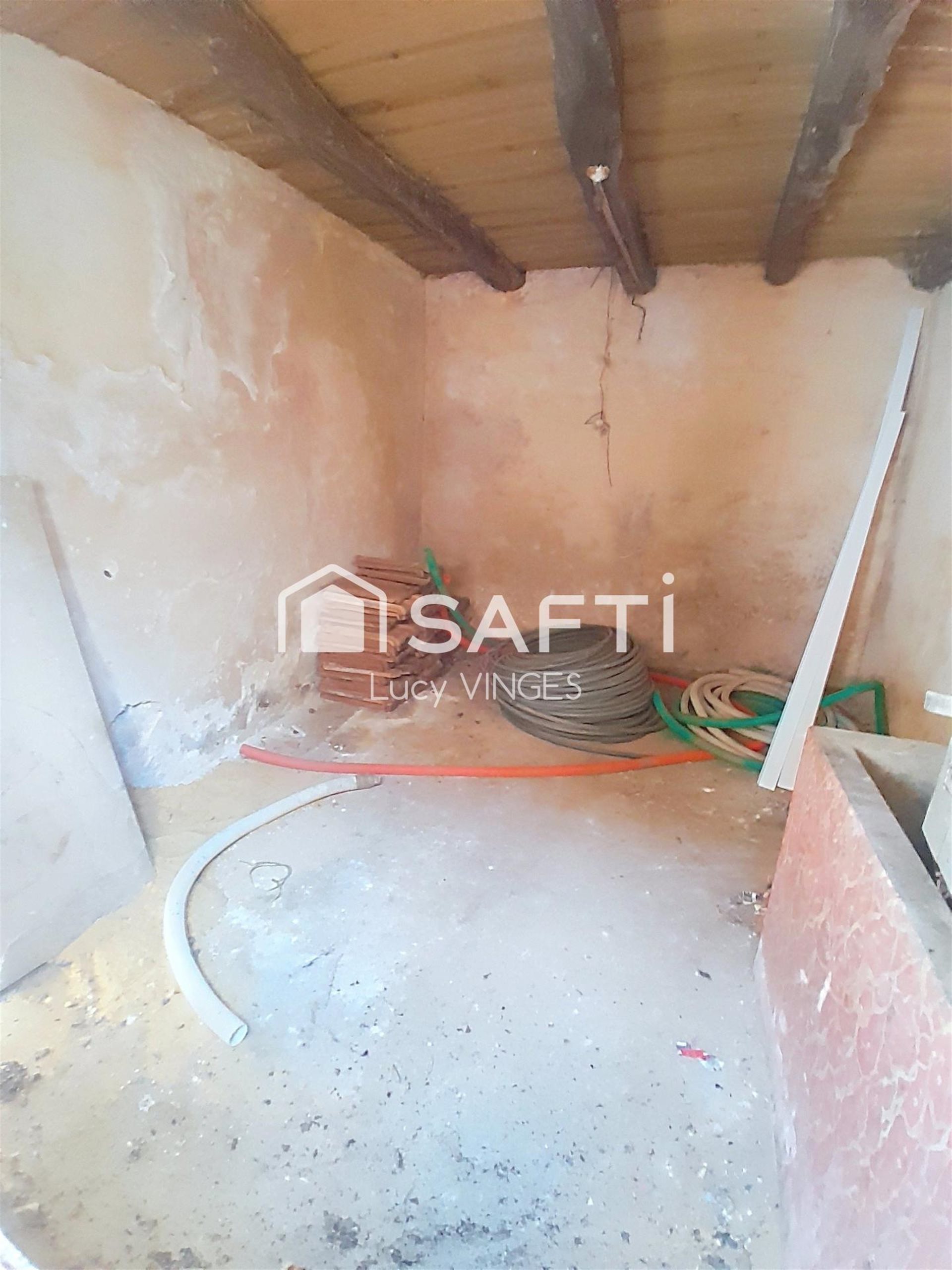 Maison à vendre, 80m², Goujounac