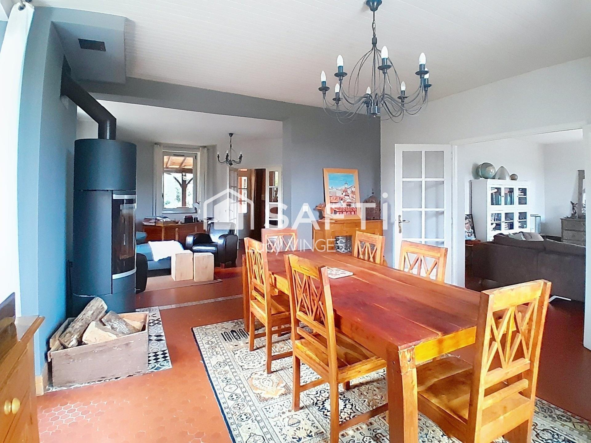 Maison à vendre, 230m², Caillac