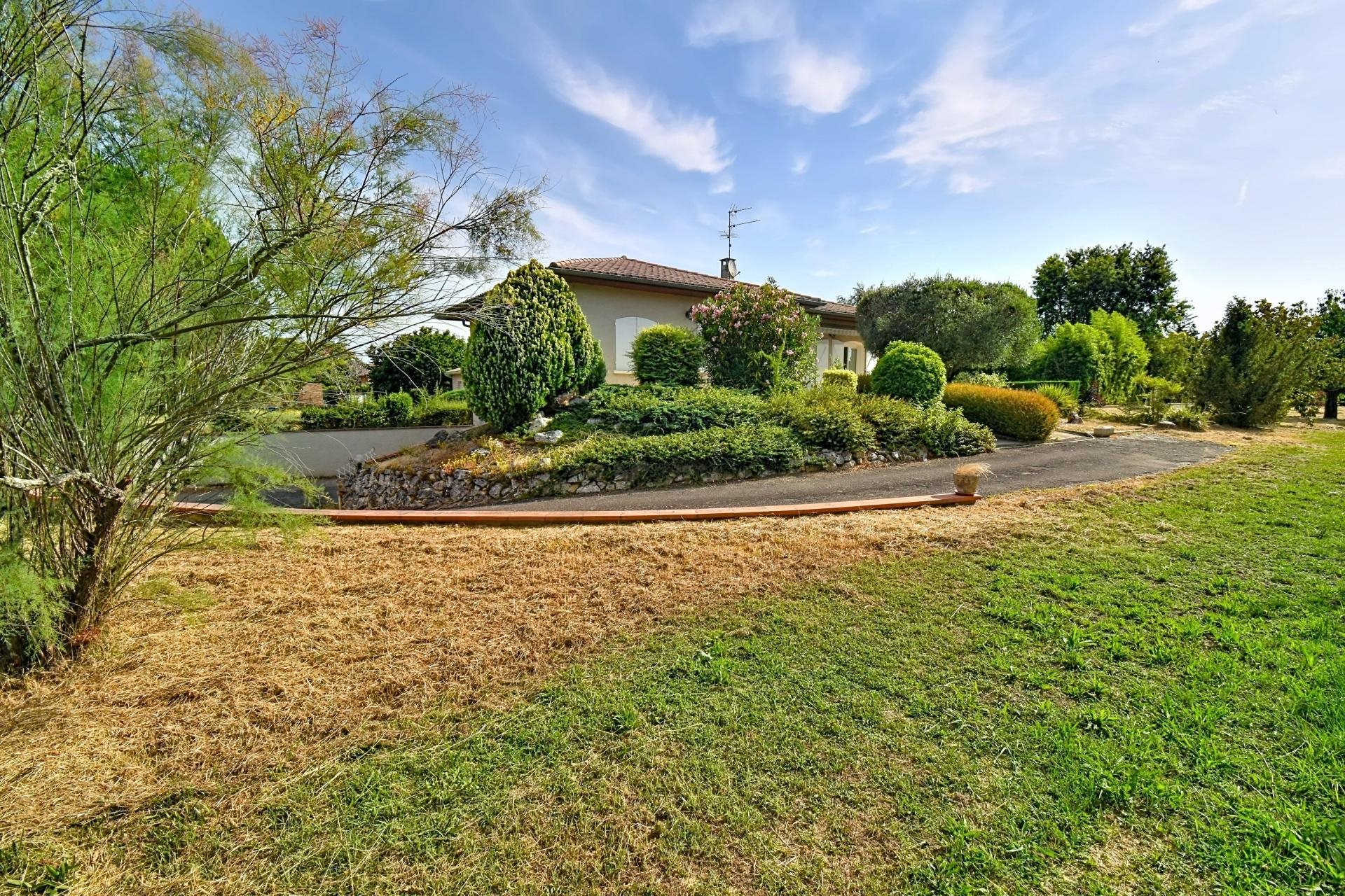 Maison à vendre, 102m², Mas-Grenier