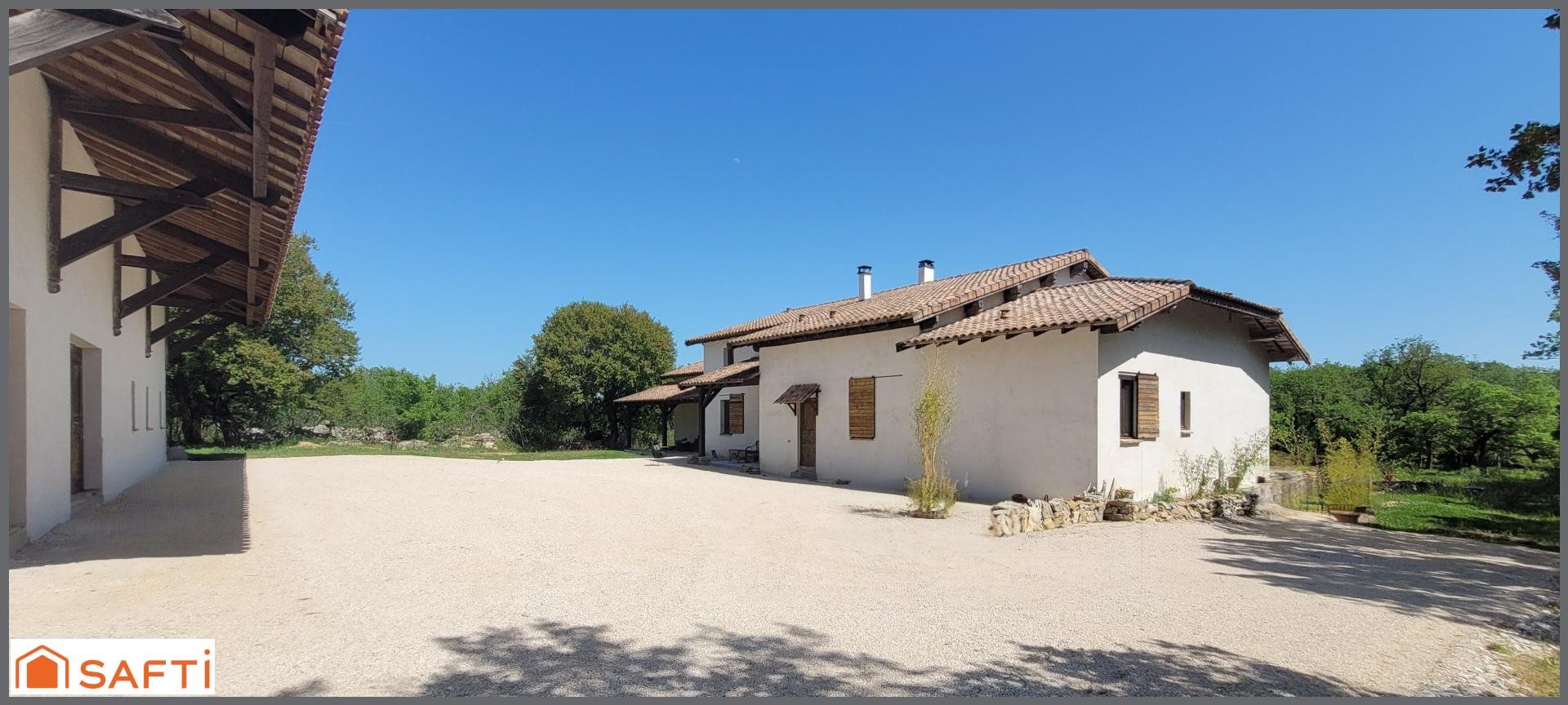 Maison à vendre, 340m², Saint-Antonin-Noble-Val