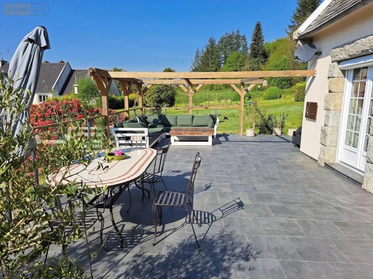 Maison à vendre, 158m², Huelgoat