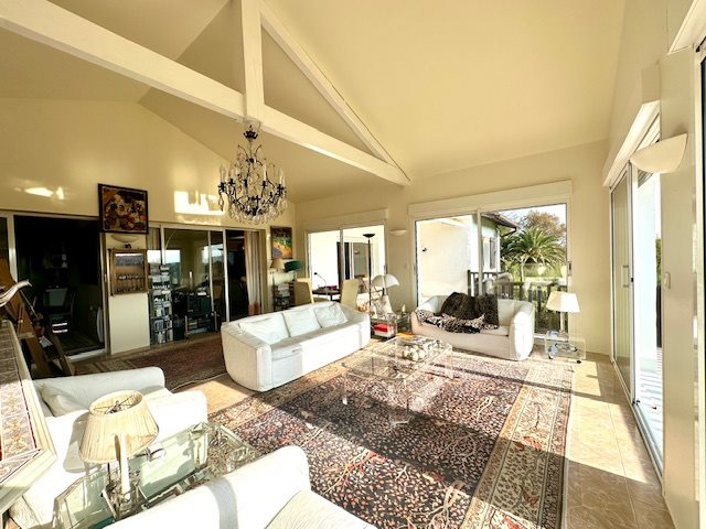 Appartement à vendre, 237m², Arbonne
