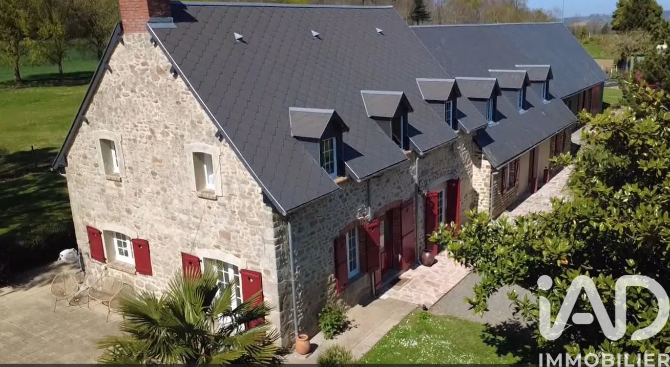 Maison à vendre, 308m², Isigny-le-Buat