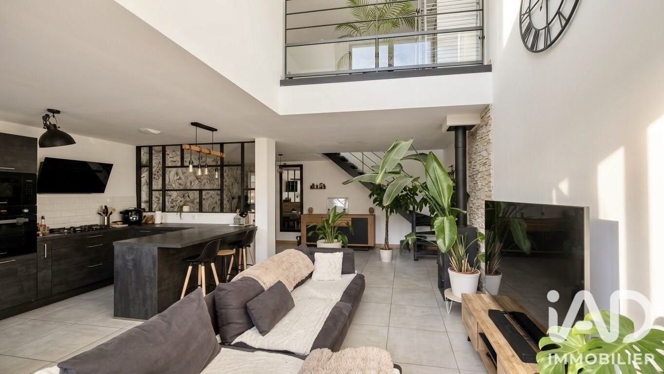 Maison à vendre, 123m², Pont-Péan
