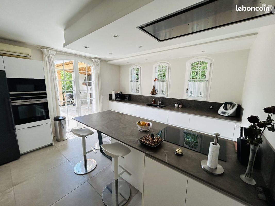 Maison à vendre, 260m², Eybens