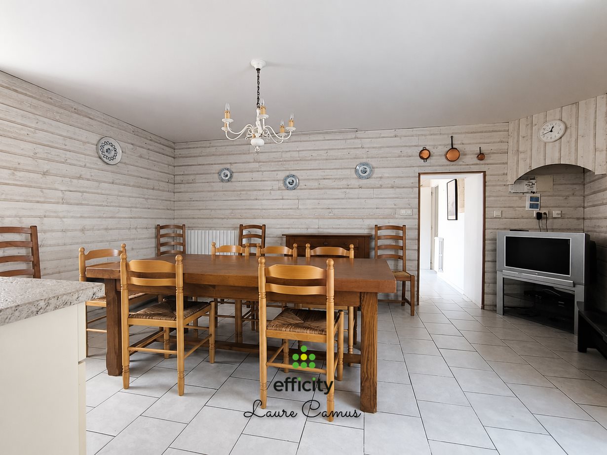 Maison à vendre, 192m², Saint-Avaugourd-des-Landes