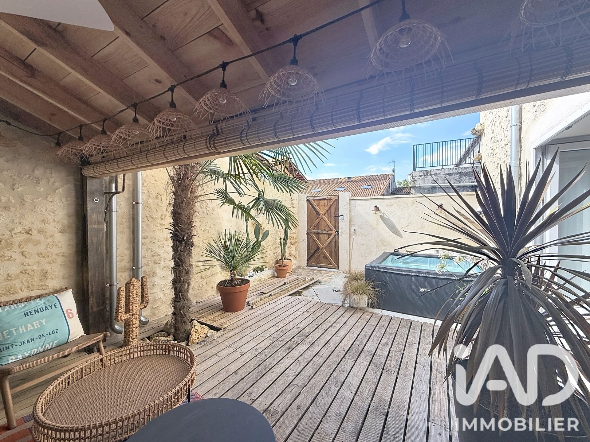 Maison à vendre, 282m², Saint-Christoly-Médoc
