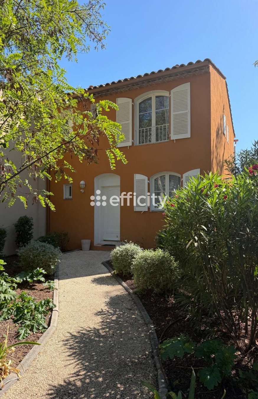 Maison à vendre, 81m², Grimaud