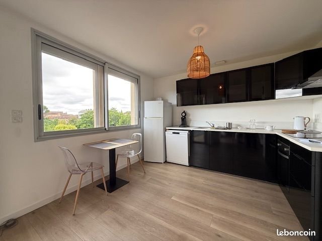 Appartement à louer, 78m², Albi