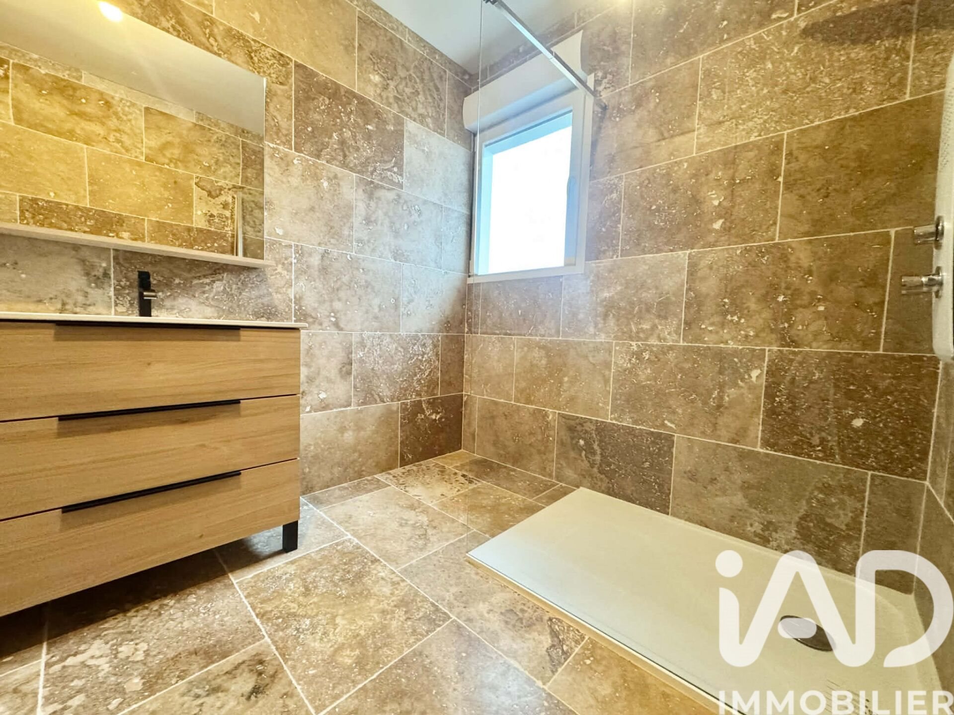 Maison à vendre, 77m², Aiglemont