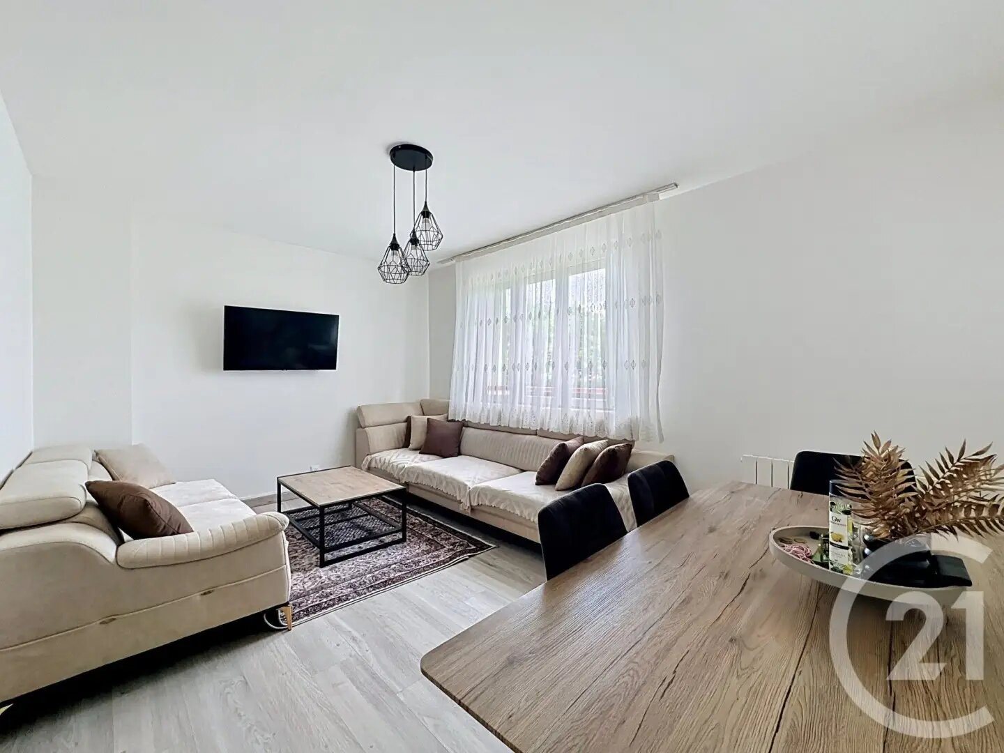 Appartement à vendre, 57m², Pont-Evêque